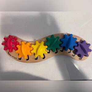 Melissa and Doug rainbow caterpillar gears toddler toy 6 interchangeable gears
